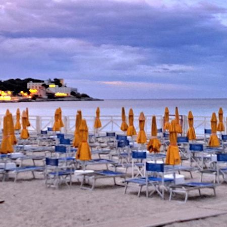 Mansarda Beach Mondello Палермо Екстер'єр фото